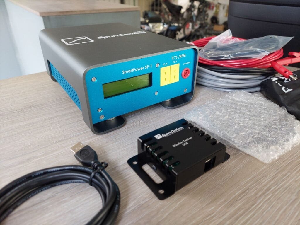 SprotDevices SP-1 V4 Inertia Electronic Kit: εργαλείο για δυναμόμετρα, που περιλαμβάνει ψηφιακούς αισθητήρες και λογισμικό για ακριβείς μετρήσεις απόδοσης κινητήρα.